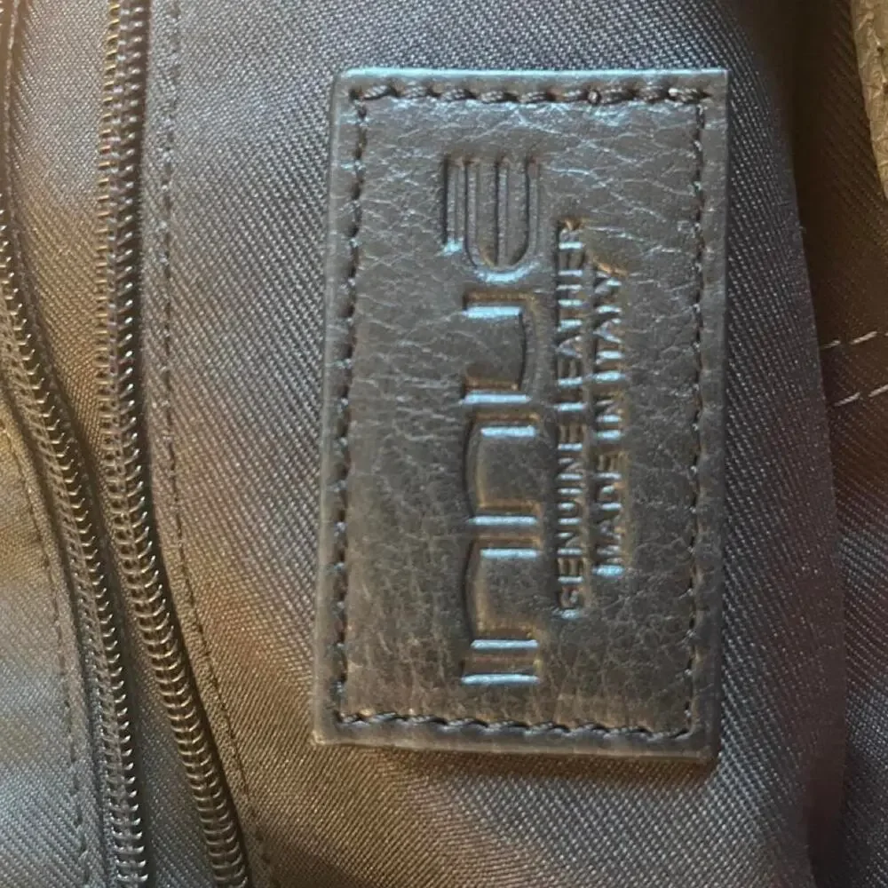 Innue italian leather black hobo